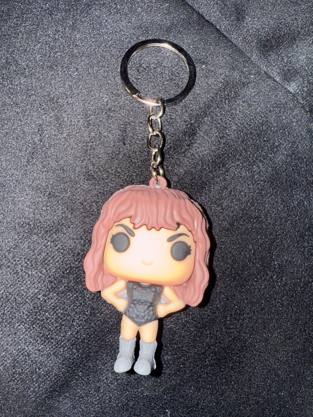 Taylor Swift Reputation Era Keychain with Brown/Blonde Hair